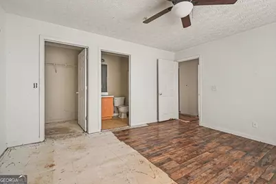 2202 Fairington Village Drive, Lithonia, GA 30038 - Photo 18