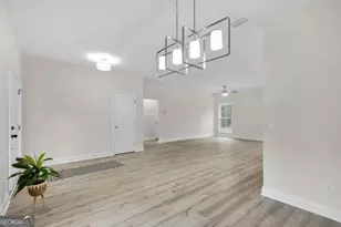 124 Creekwood Cir, Kingsland, GA 31548 - Photo 14