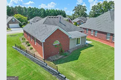 293 Prominent Loop, McDonough, GA 30253 - Photo 4