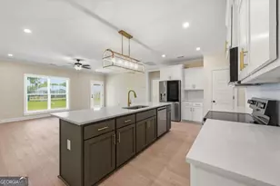 93 Ennis Rd, Pembroke, GA 31321 - Photo 16