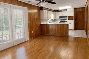 2100 Ben Hill Ave, Waycross, GA 31503 - Photo 4