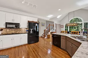 5535 Grove Point Rd, Johns Creek, GA 30022 - Photo 22