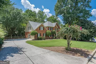 5535 Grove Point Rd, Johns Creek, GA 30022 - Photo 4