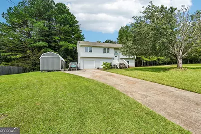 52 Aspen Lake Trace, Newnan, GA 30263 - Photo 2