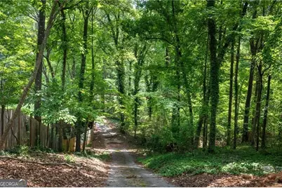 4715 Ridgeview Road, Dunwoody, GA 30338 - Photo 24