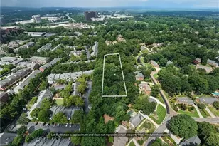 4715 Ridgeview Rd, Dunwoody, GA 30338 - Photo 6