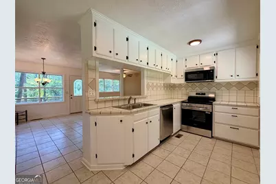 2474 Lucas Drive NE, Conyers, GA 30012 - Photo 4