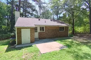 2474 Lucas Dr NE, Conyers, GA 30012 - Photo 16