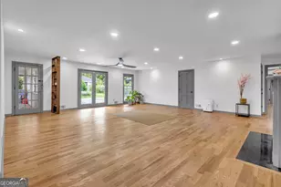 8671 Lake Forrest Dr, Douglasville, GA 30134 - Photo 8