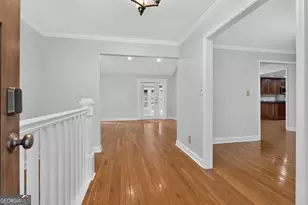 415 Forest Hills Dr, Sandy Springs, GA 30342 - Photo 6