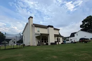 355 Webb Mdws Dr, Jefferson, GA 30549 - Photo 18