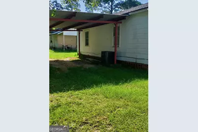 432 Hollis Street SW #1, Pelham, GA 31779 - Photo 2