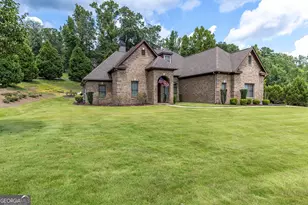 1602 Mason Ct, Phenix City, AL 36867 - Photo 2
