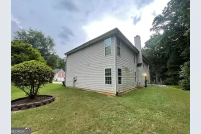 5861 Fairington Farms Lane, Lithonia, GA 30038 - Photo 2