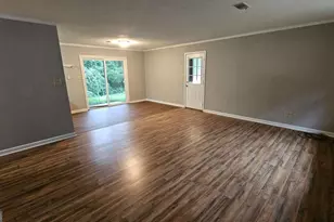 474 W Main St, Forsyth, GA 31029 - Photo 8