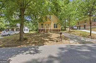 845 Mildred Pl NW, Atlanta, GA 30318 - Photo 1