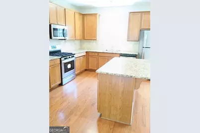 1497 Weatherbrook Circle, Lawrenceville, GA 30043 - Photo 6