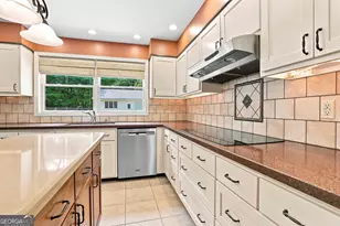 105 Hickory Pl, Fayetteville, GA 30214 - Photo 24