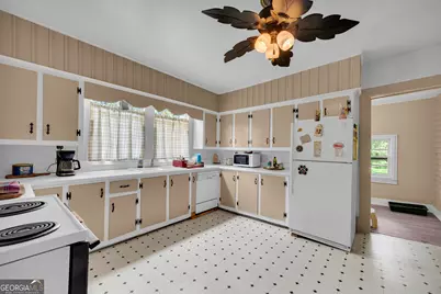 1404 W Main Street, Bowersville, GA 30516 - Photo 50