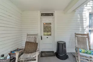 1404 W Main St, Bowersville, GA 30516 - Photo 14