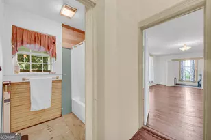 1404 W Main St, Bowersville, GA 30516 - Photo 28