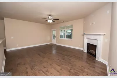 212 Chrisopher Luke Circle, Perry, GA 31069 - Photo 4