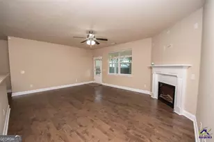 212 Chrisopher Luke Circle, Perry, GA 31069 - Photo 4