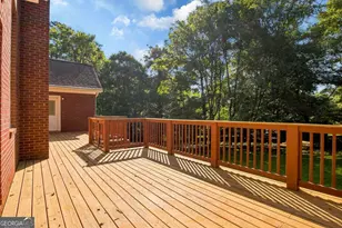 245 Deerhill Dr, Bogart, GA 30622 - Photo 6