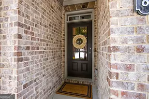 2538 Skyland Dr NE, Brookhaven, GA 30319 - Photo 2
