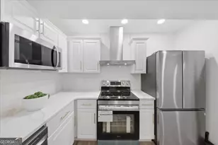 2082 Rosewood Rd, Decatur, GA 30032 - Photo 4