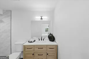 2082 Rosewood Rd, Decatur, GA 30032 - Photo 12