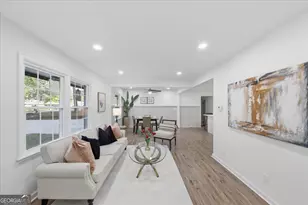 2082 Rosewood Rd, Decatur, GA 30032 - Photo 2