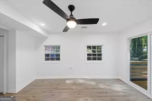 2082 Rosewood Rd, Decatur, GA 30032 - Photo 8
