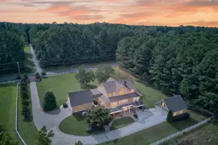 567 Adams Rd, Fayetteville, GA 30214 - Photo 2