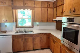 757 Virginia Cir, Forest Park, GA 30297 - Photo 10