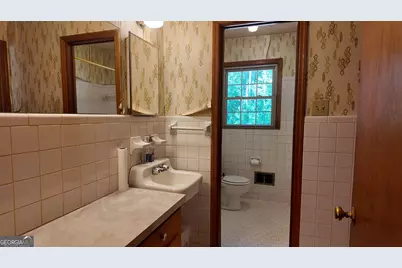 757 Virginia Circle, Forest Park, GA 30297 - Photo 18