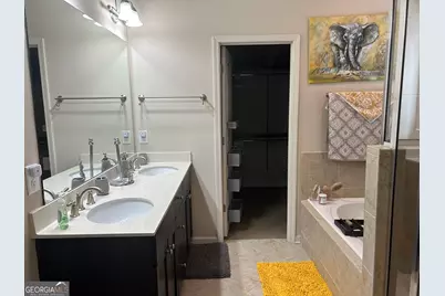 2215 Collins Ridge Drive, Atlanta, GA 30318 - Photo 20