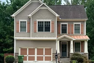 2215 Collins Ridge Dr, Atlanta, GA 30318 - Photo 2