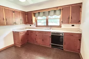 296 Goodwin Dr, Summerville, GA 30747 - Photo 10