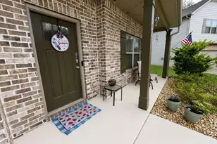 896 Crescent Ln, Griffin, GA 30224 - Photo 2