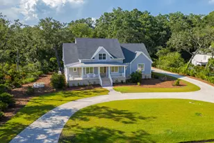 105 Jones Crk Dr, Saint Simons, GA 31522 - Photo 2