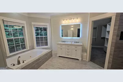 5715 Southcrest Lane, Lithonia, GA 30038 - Photo 14
