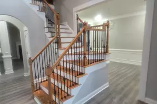 5715 Southcrest Ln, Lithonia, GA 30038 - Photo 2