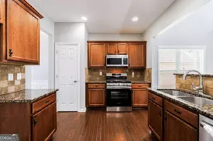 2335 Harvest Ridge Circle, Buford, GA 30519 - Photo 4