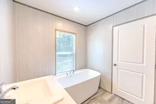 944 Collins Ln, Rentz, GA 31075 - Photo 14