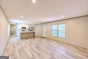 950 Collins Ln, Rentz, GA 31075 - Photo 10