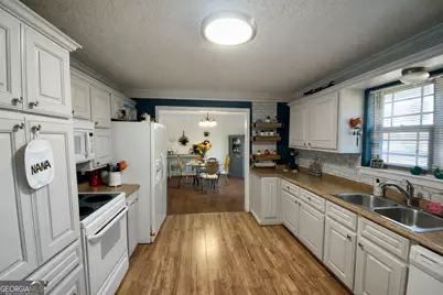 6 Terry Street, Rossville, GA 30741 - Photo 4