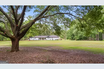 130 Austin Court, Jesup, GA 31545 - Photo 1