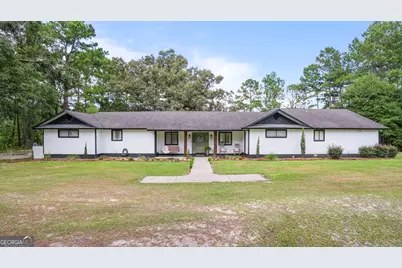 130 Austin Court, Jesup, GA 31545 - Photo 8
