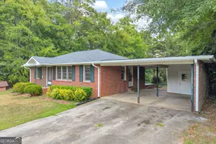 1226 Country Club Rd, Elberton, GA 30635 - Photo 2